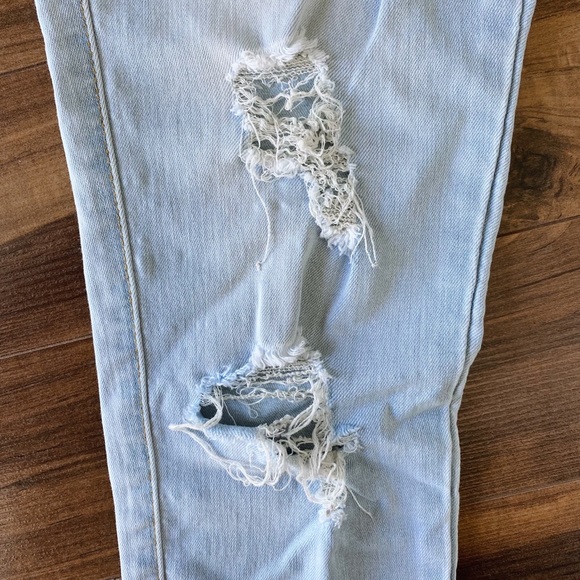 Glistening Jeans - Picture 9 of 11